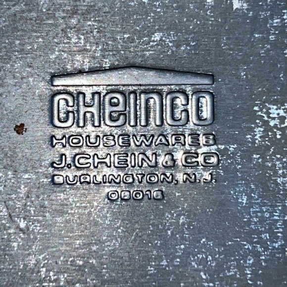 COLLECTIBLE Vintage Tin Oceanic Cut Plug - Picture 4 of 10